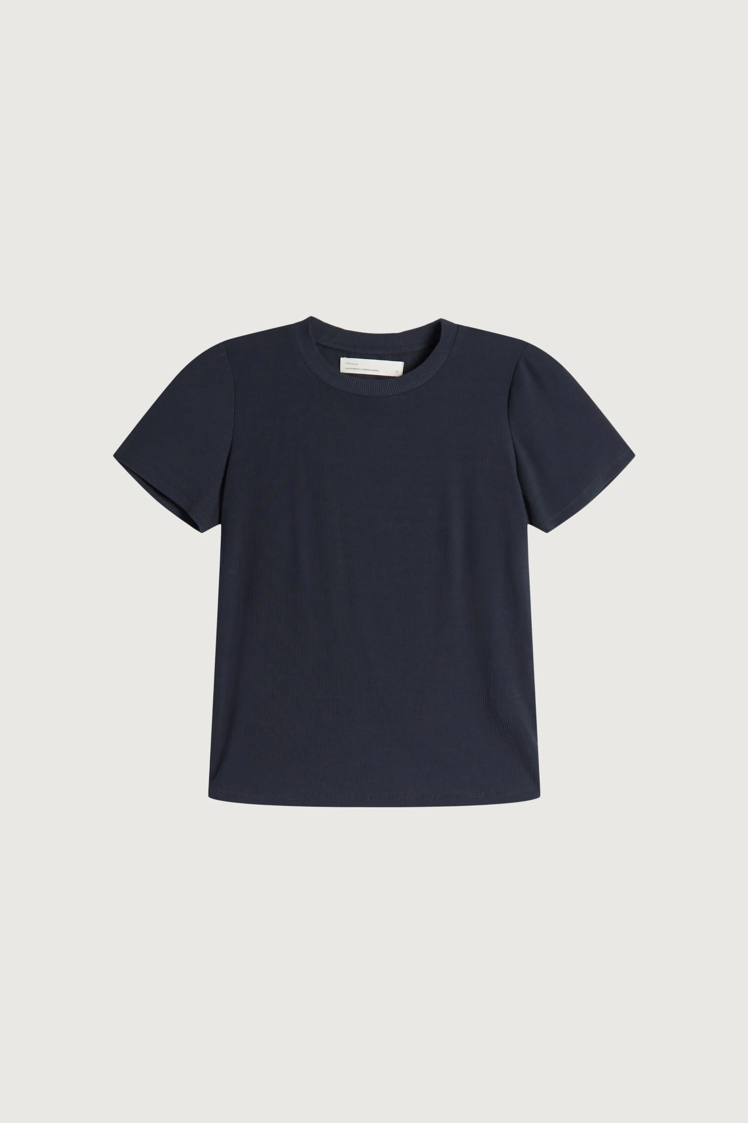 BASIC T-SHIRT