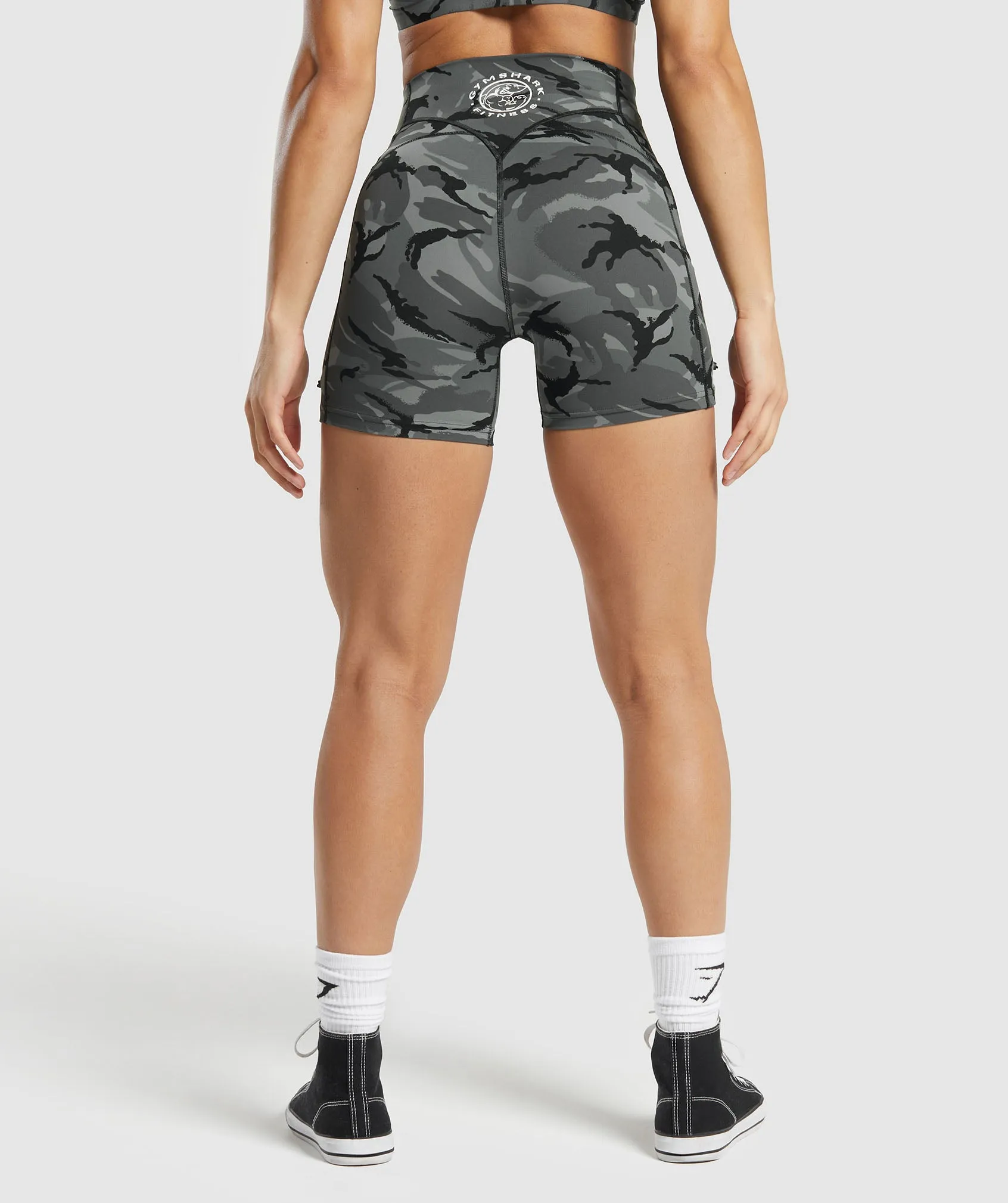 Gymshark Legacy Printed Shorts - Pitch Grey