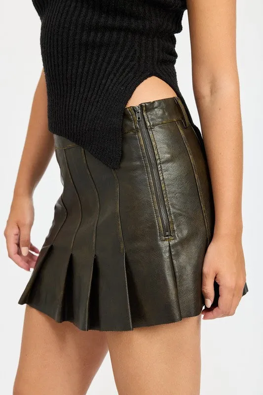 Hot Girl After Dark Faux Leather Pleated Skirt In Brown