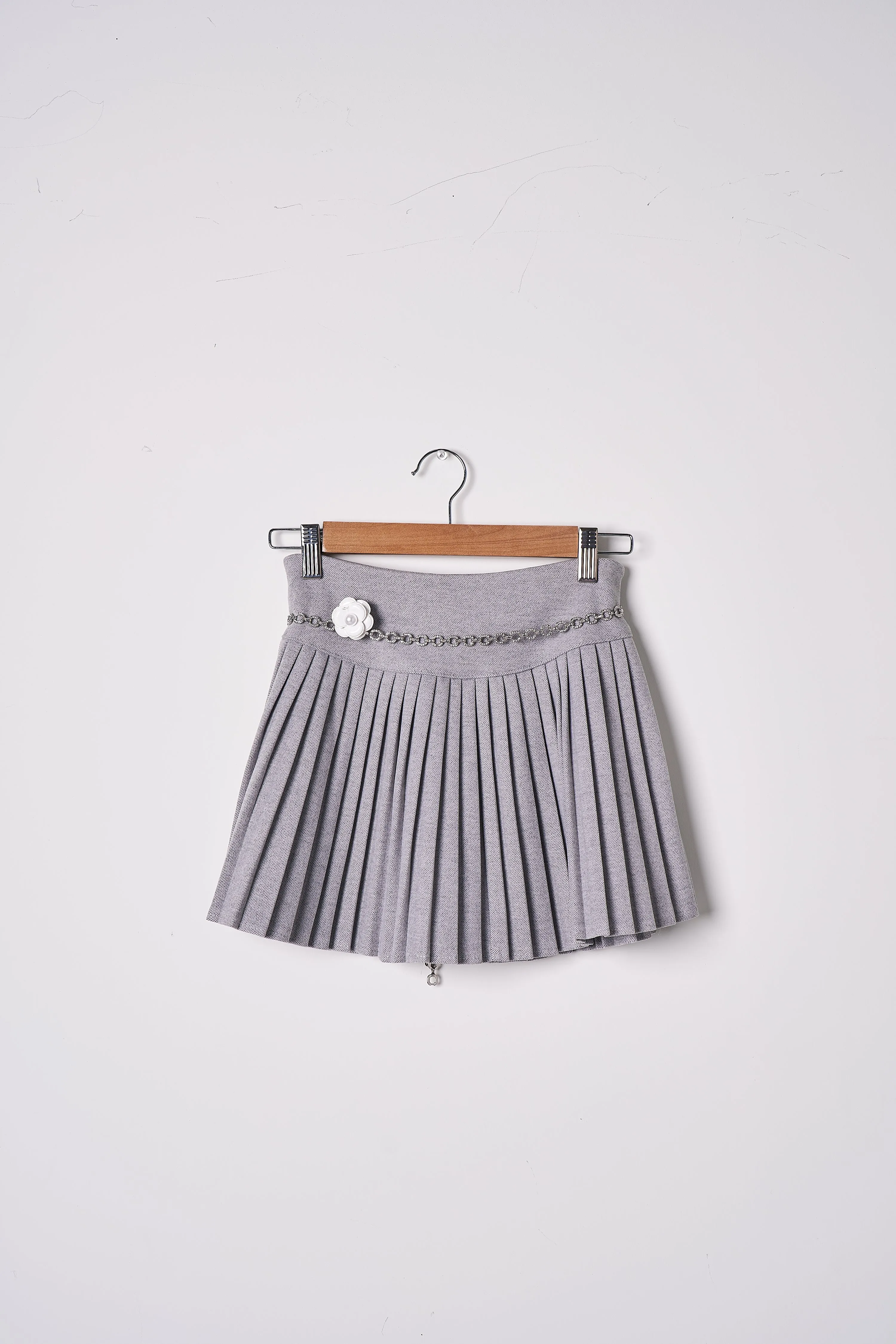 Lily Pleated Mini Skirt w/belt