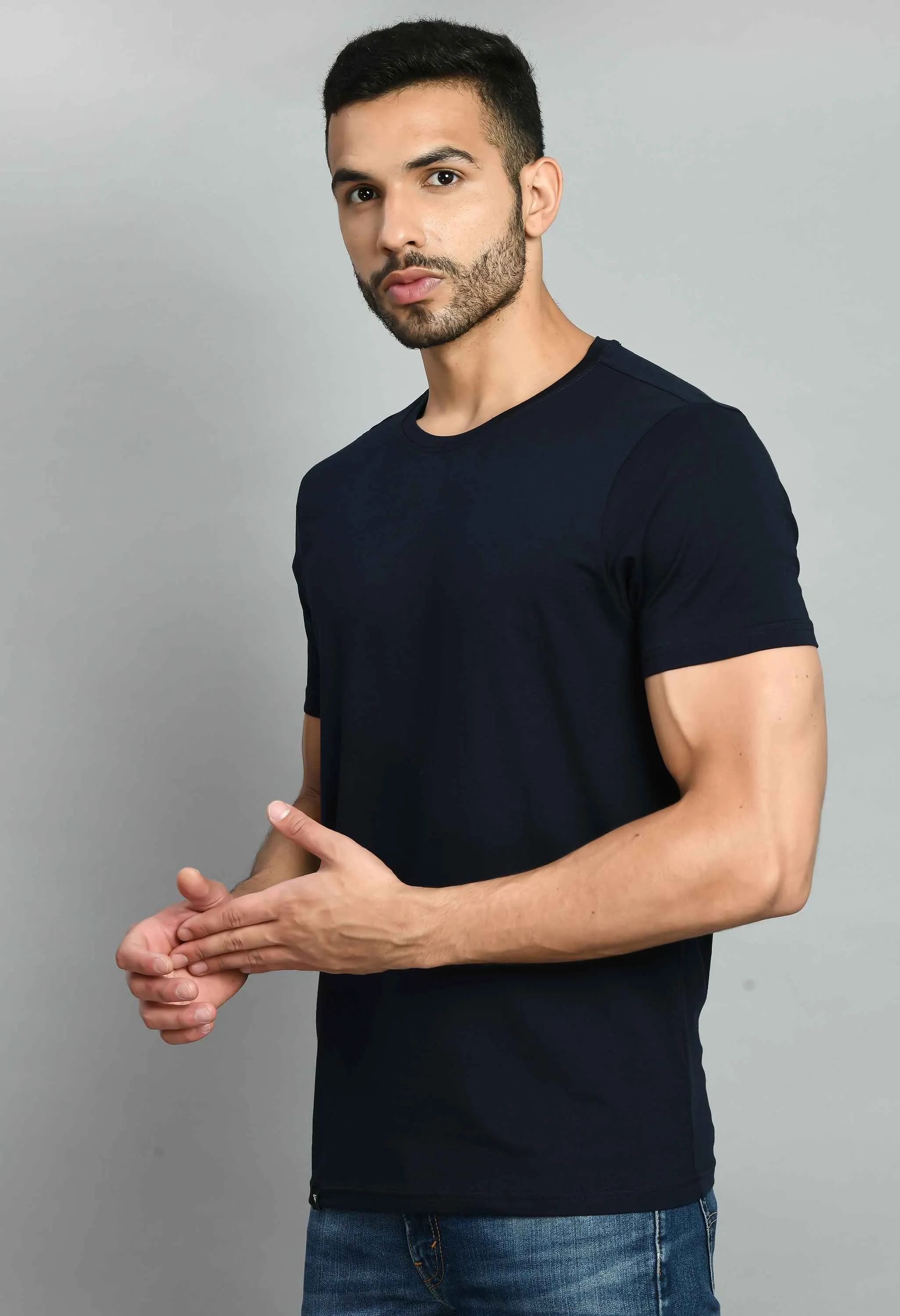 Men's Solid Navy Blue Crew Neck T-Shirt