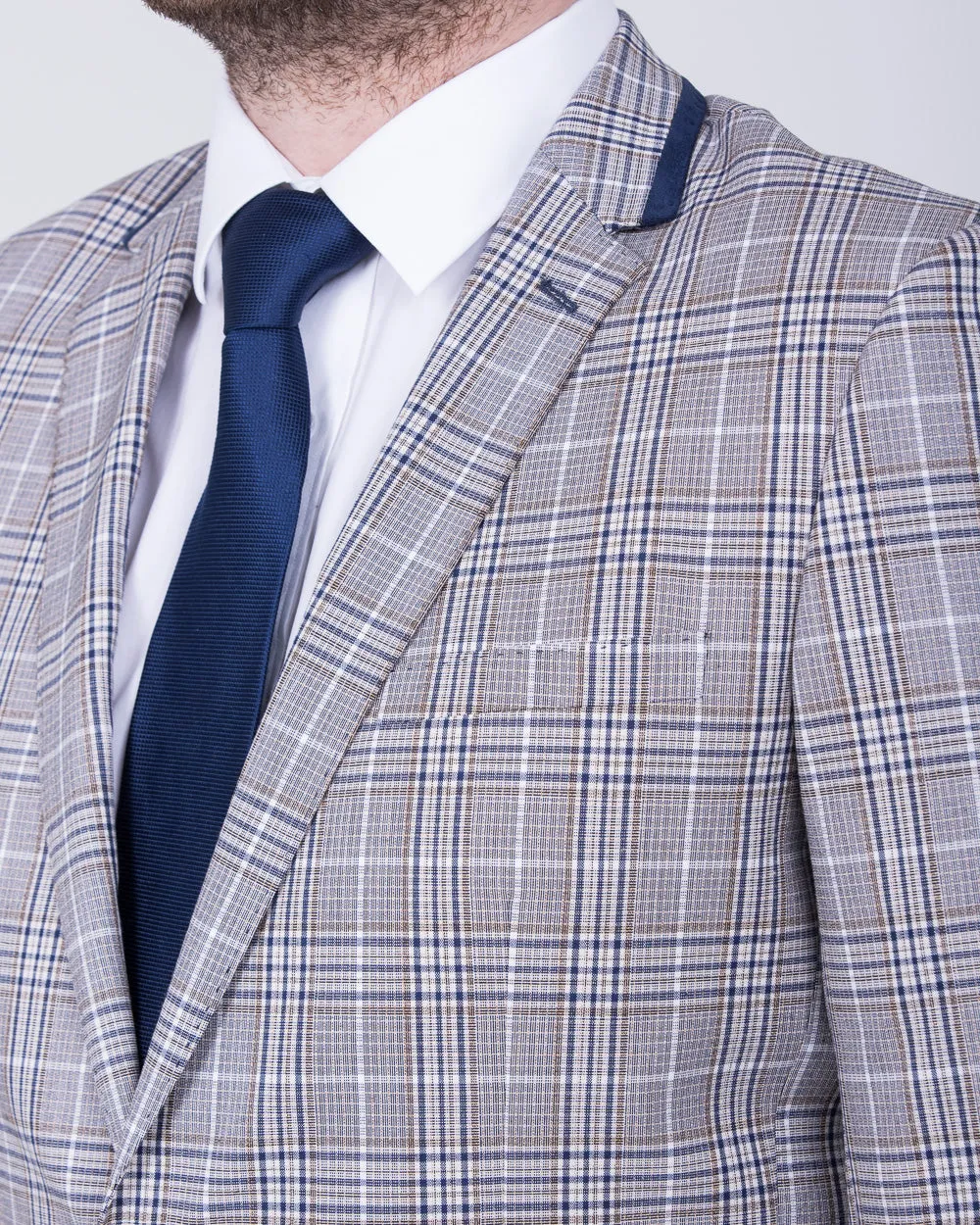 Skopes Whittington Slim Fit Tall Suit (stone/navy check)